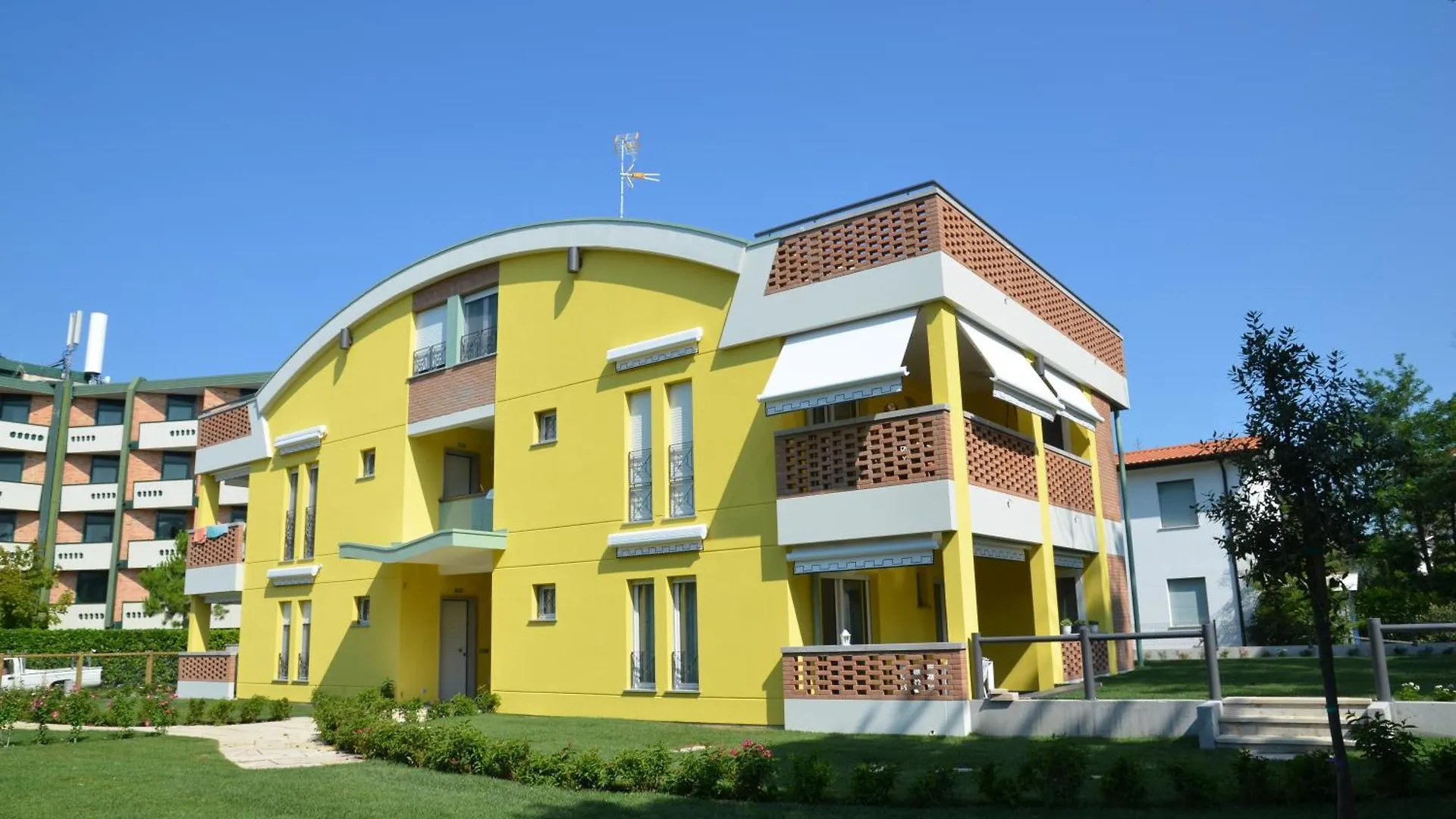 比比翁Residenza Leo公寓